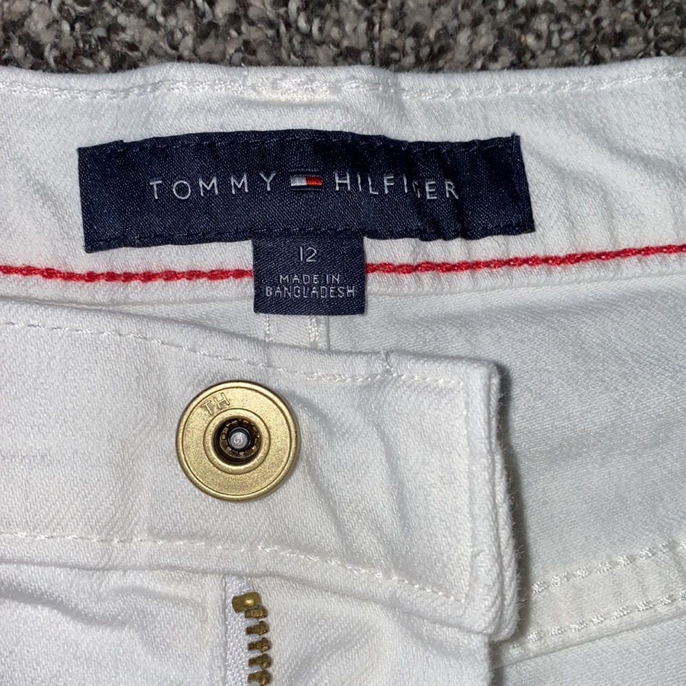Tommy Hilfiger White Jean Shorts 12 - Picture 9 of 11